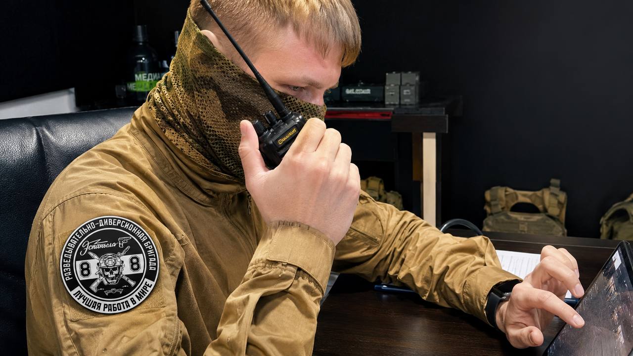 «БЕЗ НАС НЕ СМОГУТ»: КОМАНДИР РАЗВЕДКИ «ЭСПАНЬОЛЫ» РАСКРЫЛ СЕКРЕТЫ ПУНКТА УПРАВЛЕНИЯ